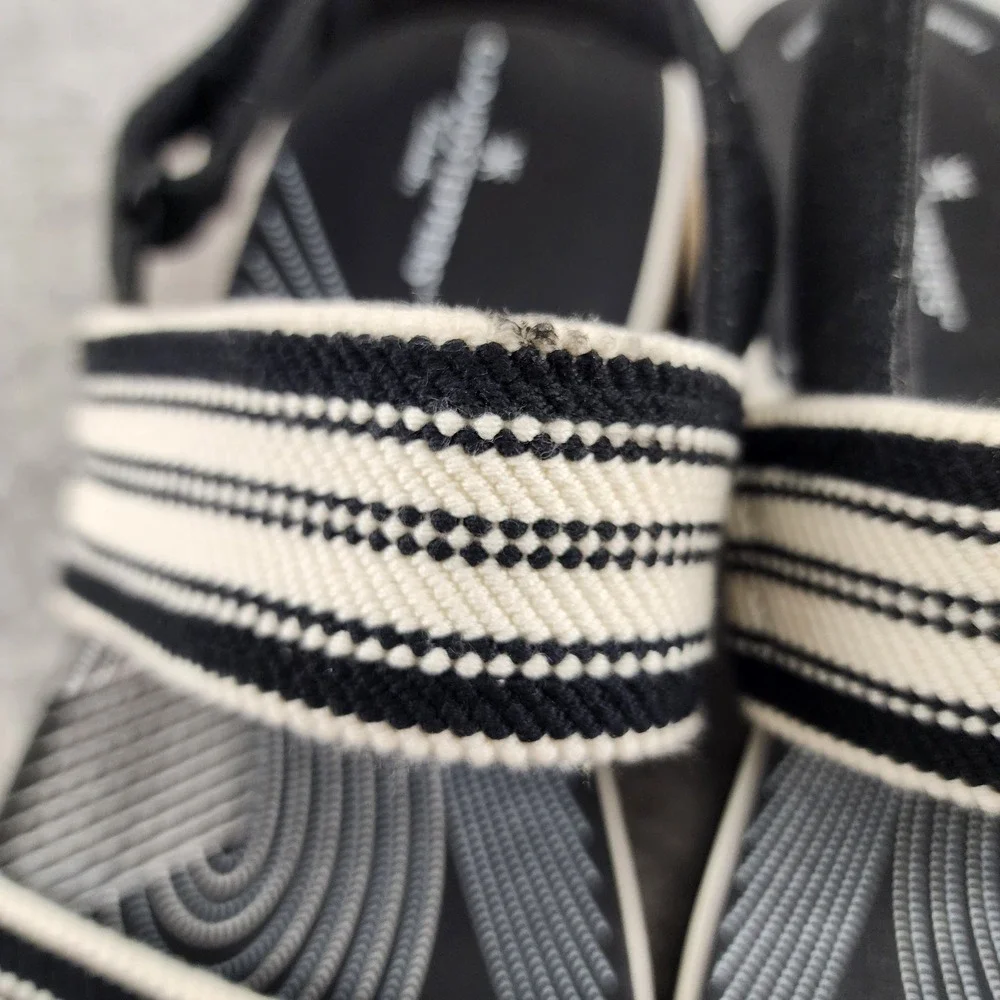 Clarks Cloudsteppers Arla Glison Black White Striped Platform Sandals Womens 9